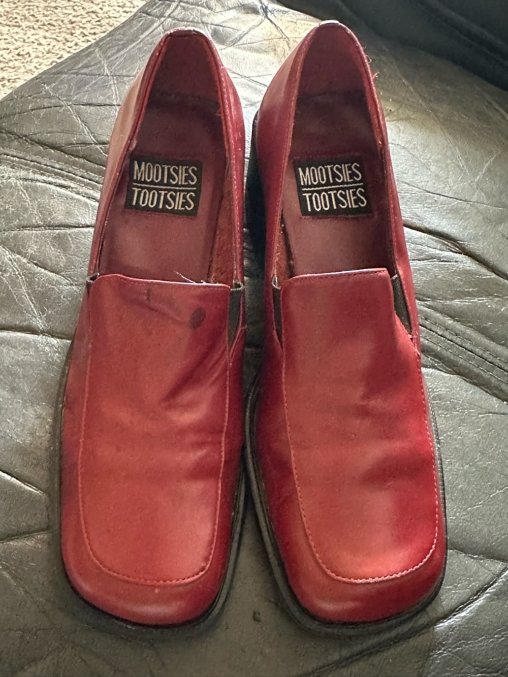 Mootsies Tootsies Men's Burgundy Slip-On Loafers